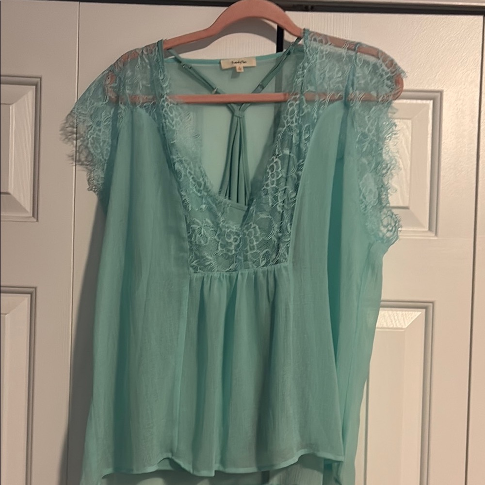 Elegant Lace Trim Mint Green Top